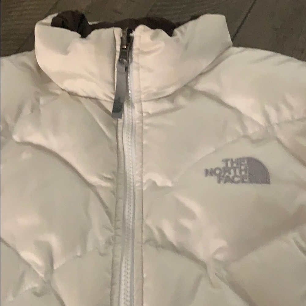 Girls white/off white snow jacket.(14/16 girls)